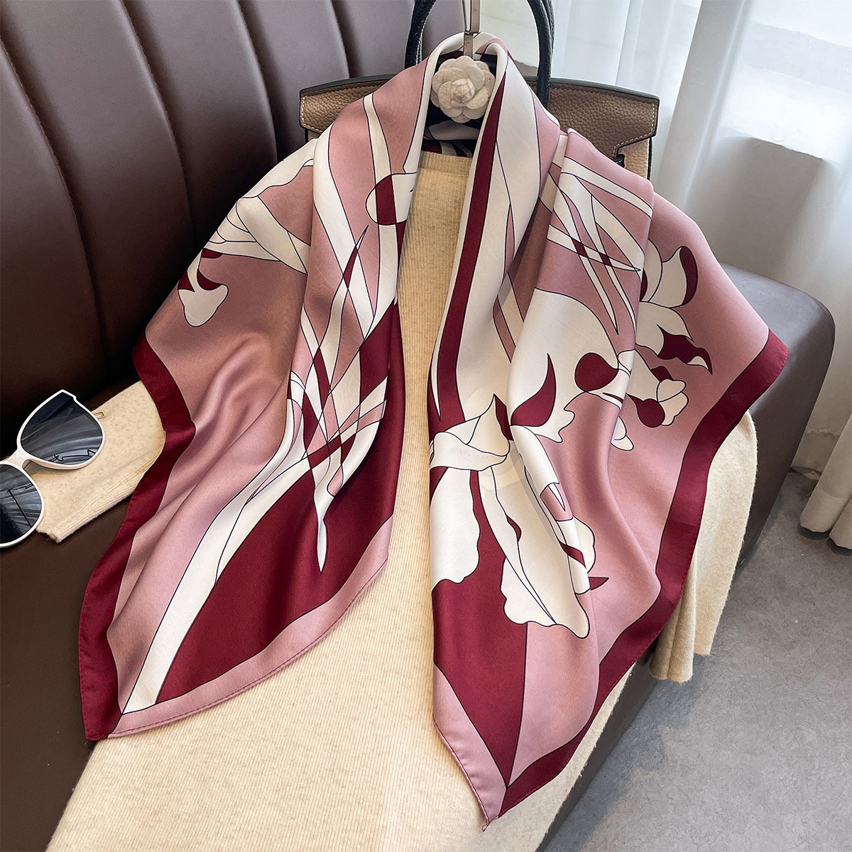 Ascot Neck Scarf - Роскошный квадратный шарф 90*90 см, саржевый