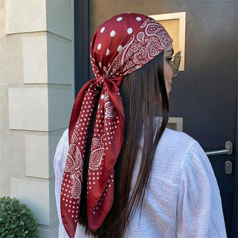 Scarf Silk Square - Шелковый платок 90 см класса люкс