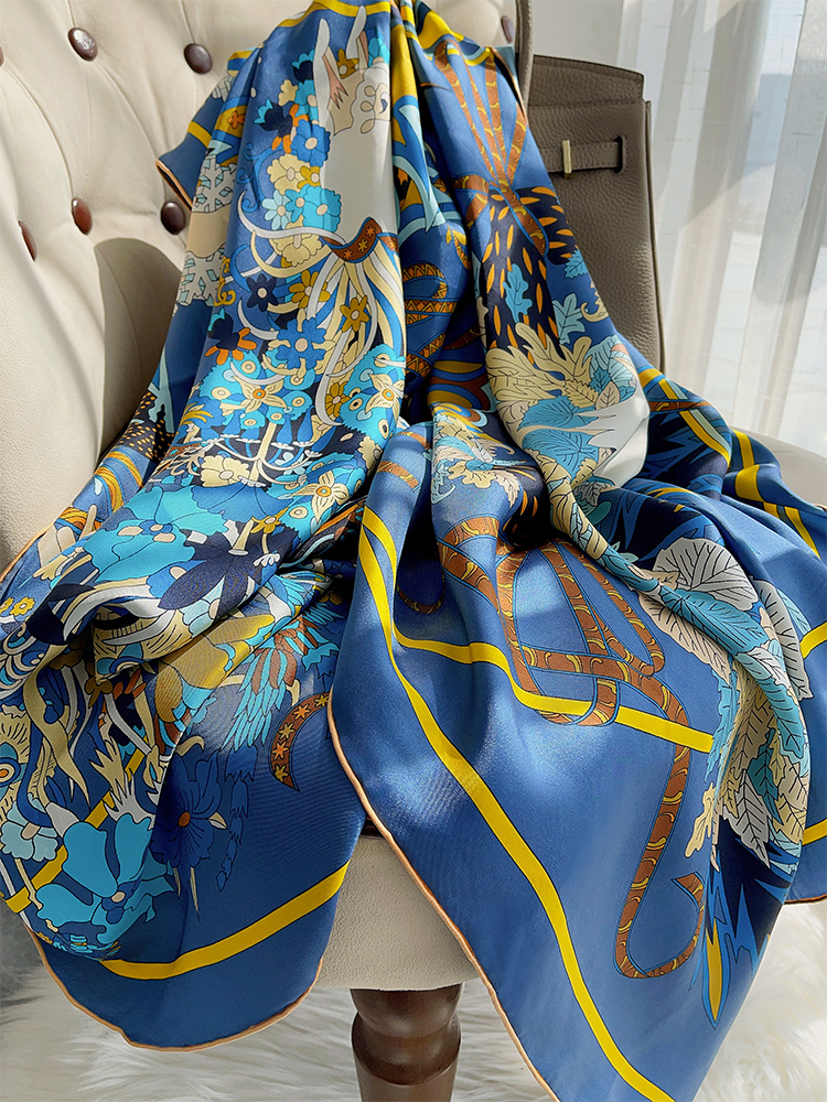 Scarf Silk Square - Большой женский шарф из шелка тутового