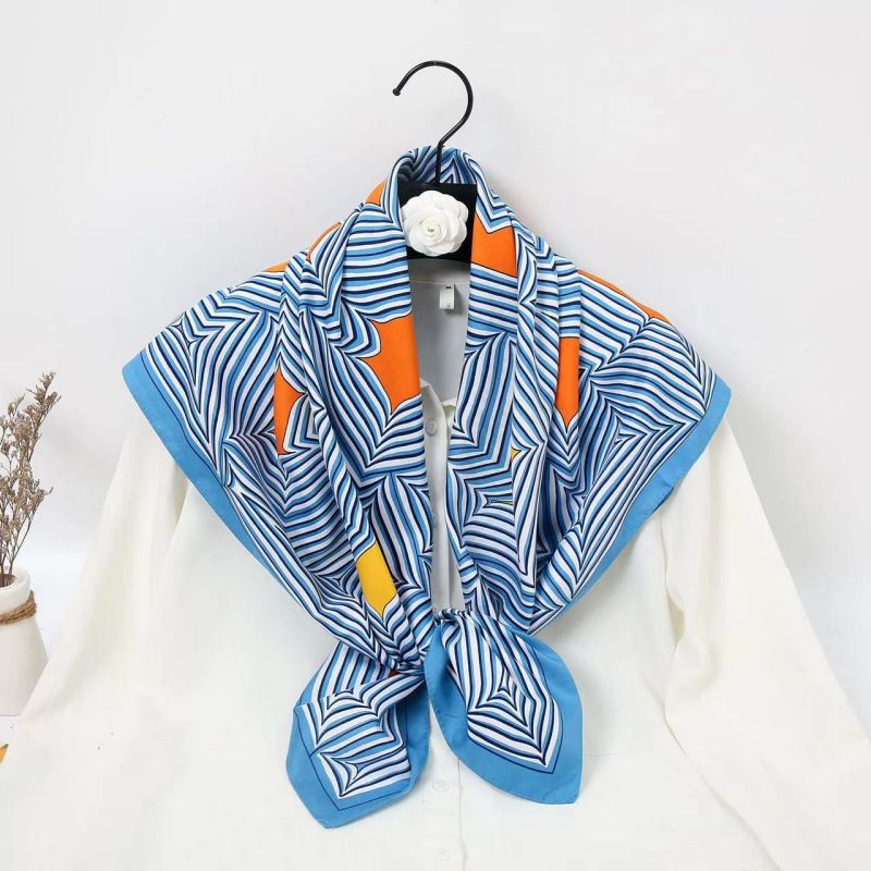 Квадратный платок 90 см, высок – обзор и цена Ascot Neck Scarf