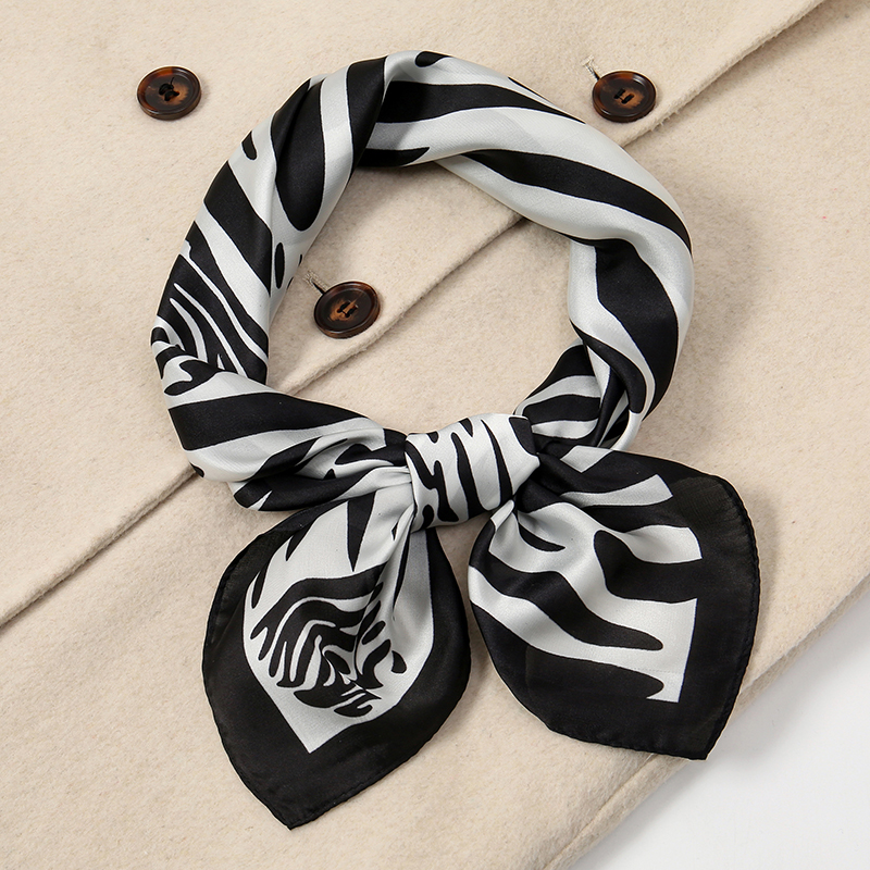 Пляжный хиджаб 2025 года, пала – обзор и цена Silk Tie Striped