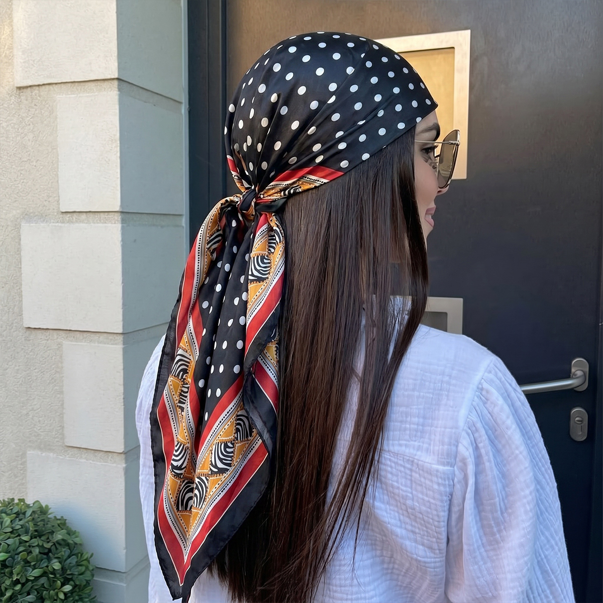 Новый роскошный шелковый плато – обзор и цена Silk Neck Scarf
