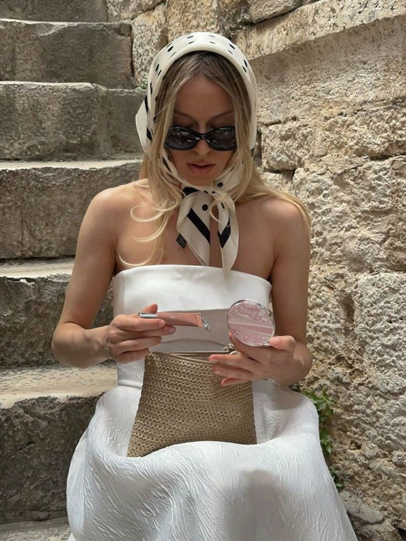 Женский шарф в горошек, женски – обзор и цена Silk Neck Scarf