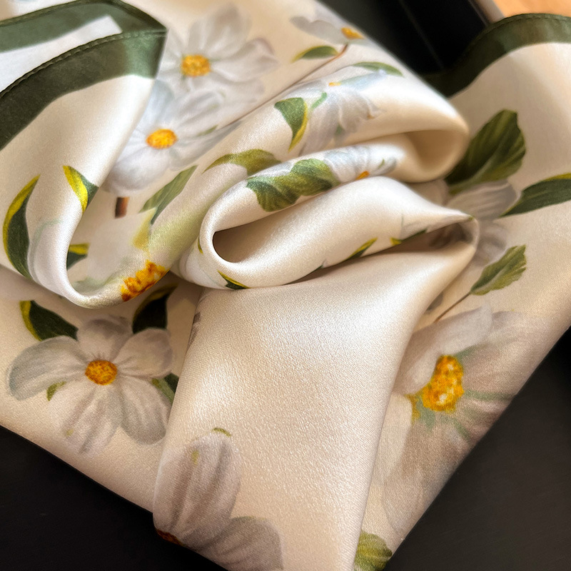 Роскошный 100% Шелковый квадра – обзор и цена Ascot Neck Scarf
