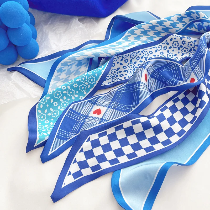 Шелковый платок цвета синий Кл – обзор и цена Silk Neck Scarf